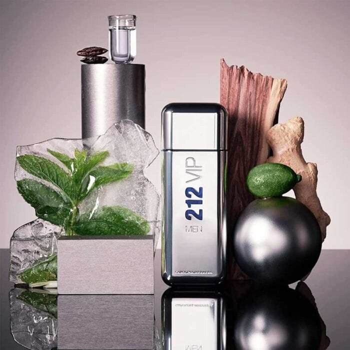 Perfume 212 VIP Men de Carolina Herrera hombre edt 100ml 4 Perfume 212 VIP Men de Carolina Herrera hombre edt 100ml - Imagen 4