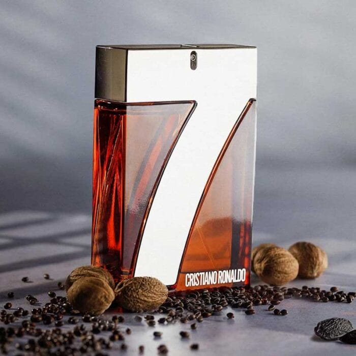 Perfume CR7 Fearless de Cristiano Ronaldo hombre edt 100ml 4 Perfume CR7 Fearless de Cristiano Ronaldo hombre edt 100ml - Imagen 4
