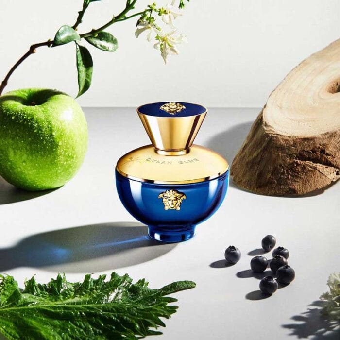 Perfume Dylan Blue Pour Femme de Versace mujer edp 100ml 3 Perfume Dylan Blue Pour Femme de Versace mujer edp 100ml - Imagen 3