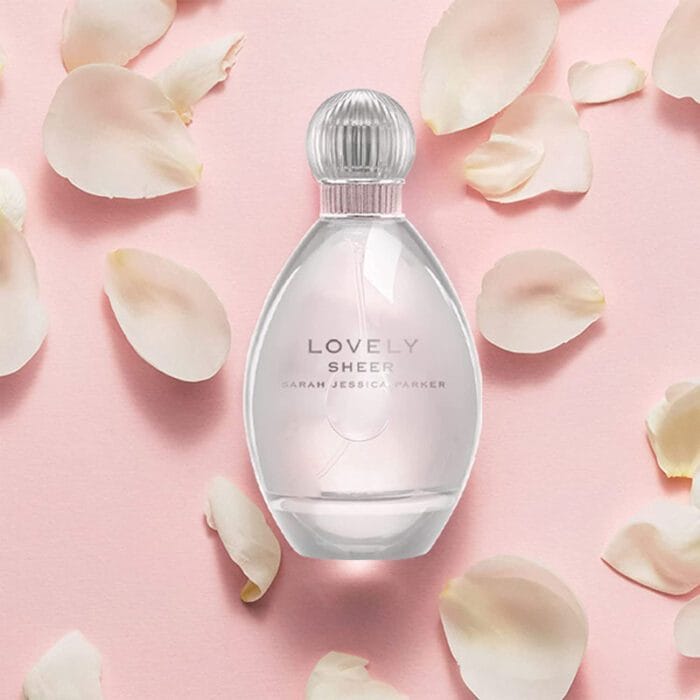 Perfume Lovely Sheer de Sarah Jessica Parker mujer edp 100ml 4 Perfume Lovely Sheer de Sarah Jessica Parker mujer edp 100ml - Imagen 4